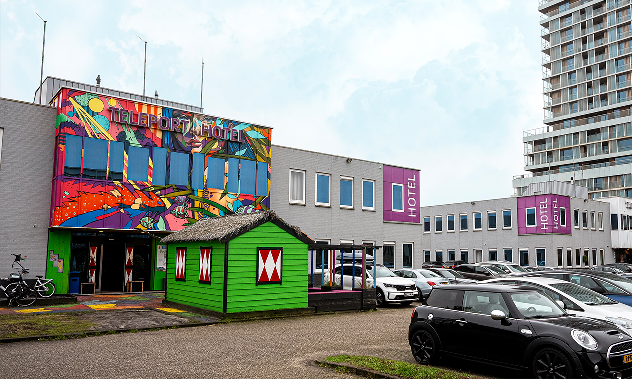 Amsterdam Teleport Hotel