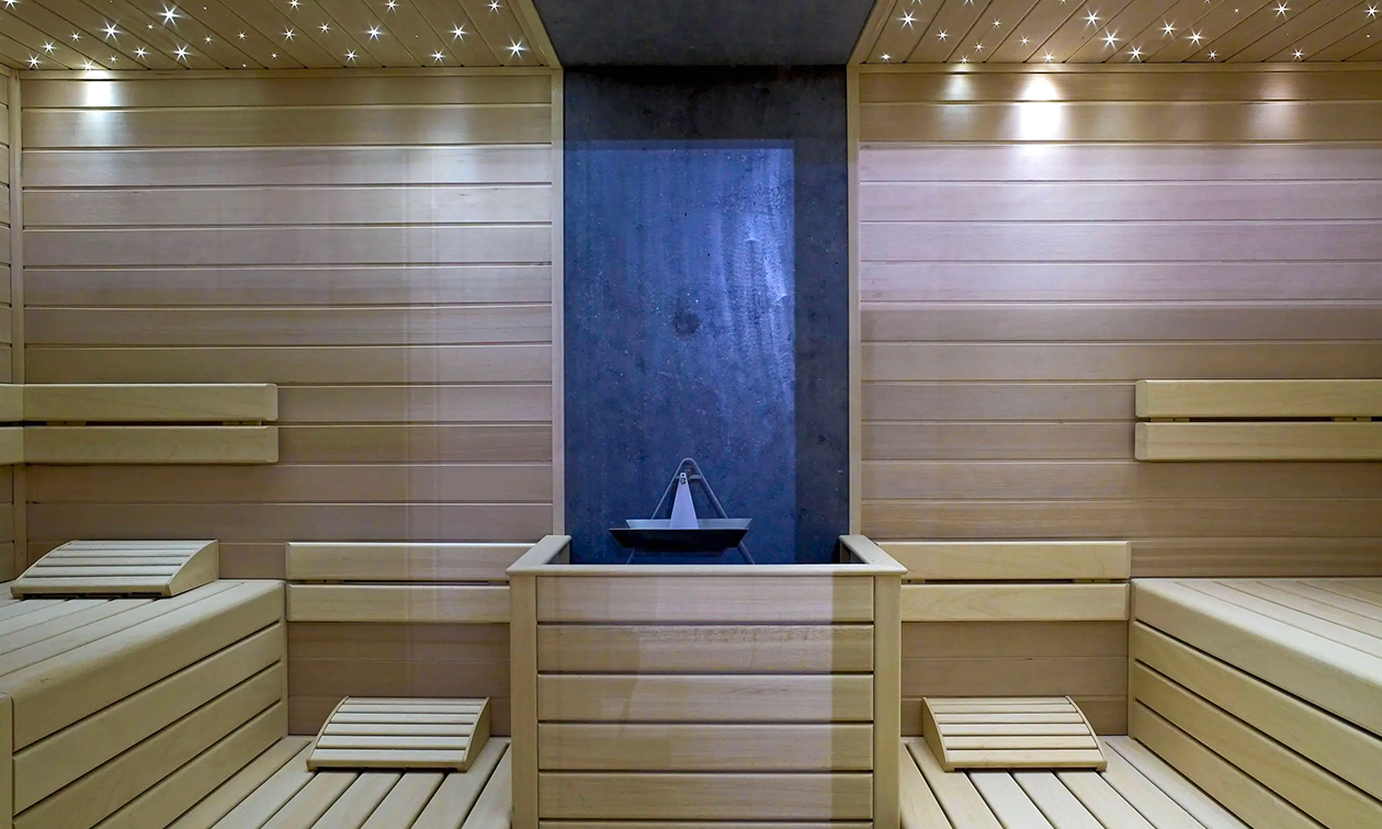 D-Hotel