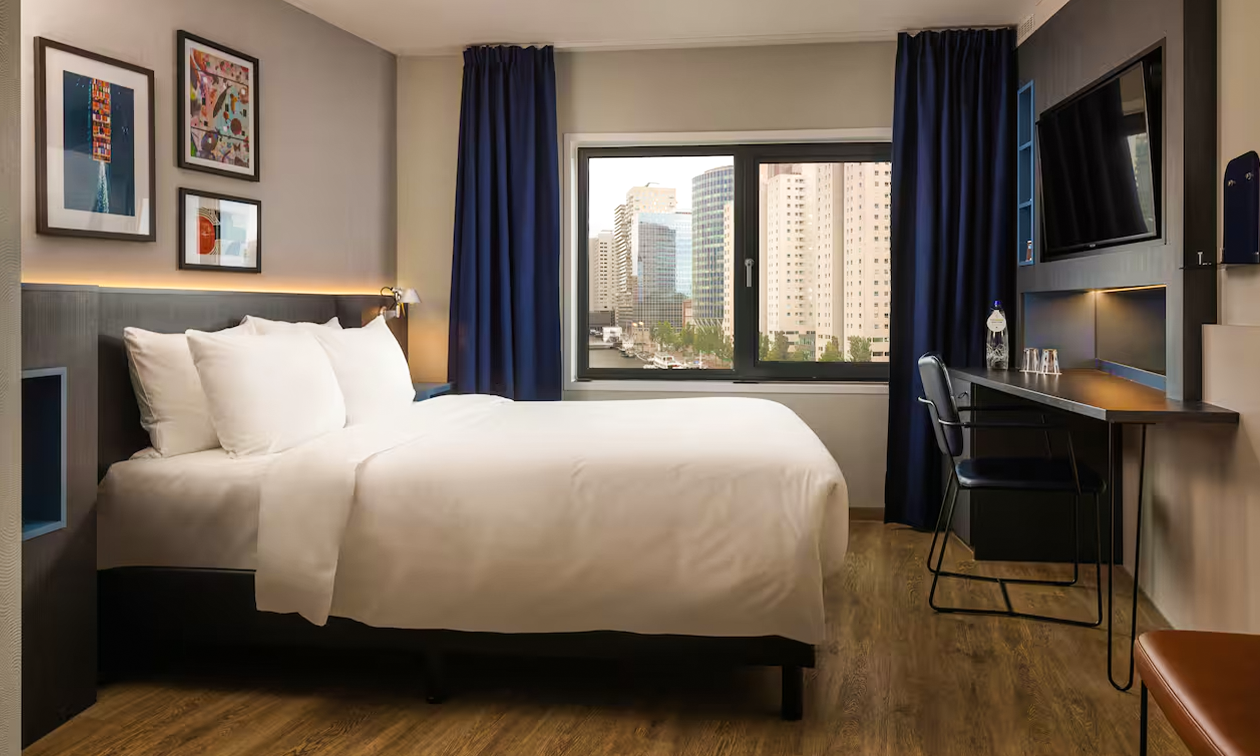DoubleTree by Hilton Rotterdam Centre