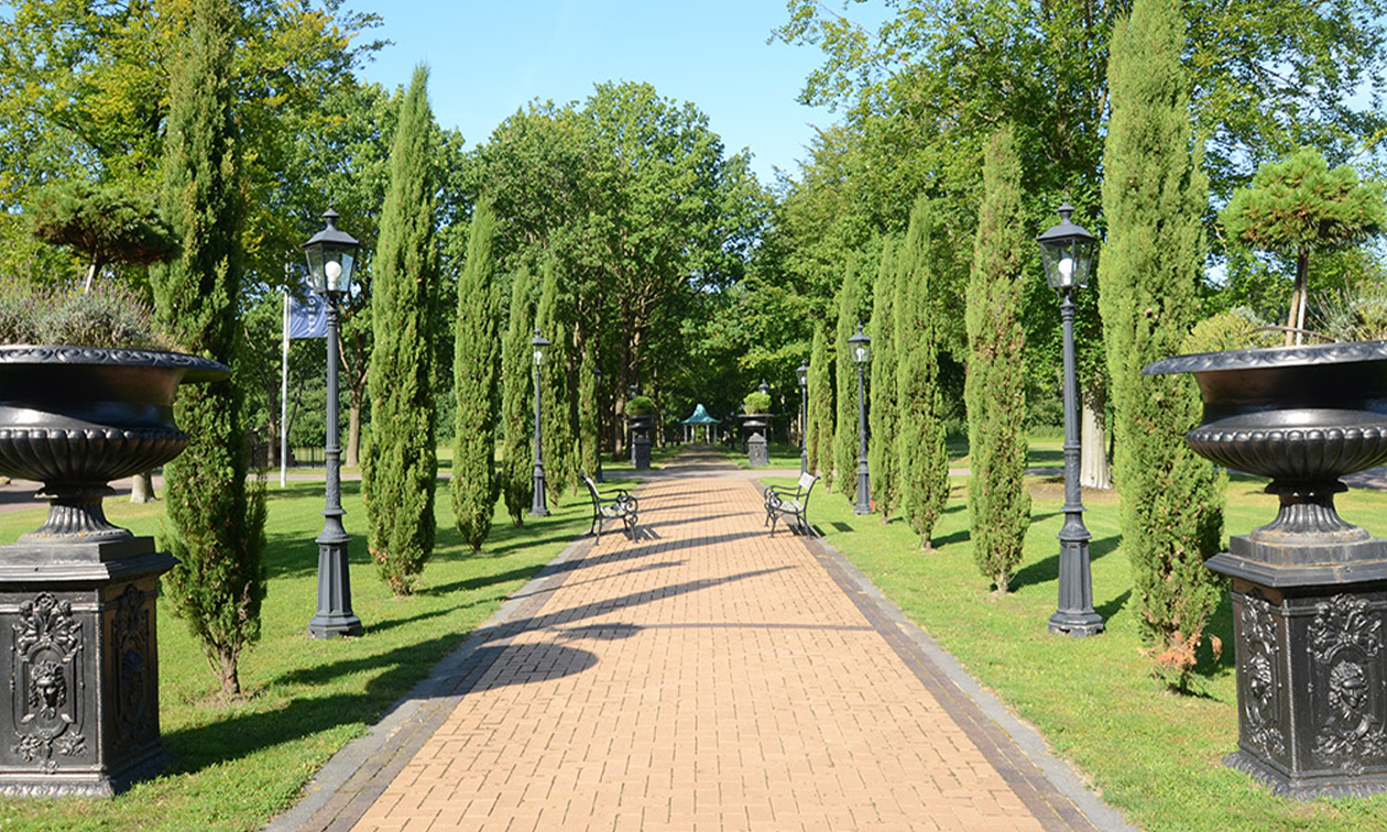 Fletcher Familiehotel De Hunzebergen