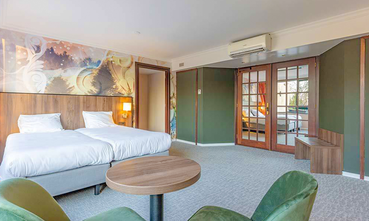 Fletcher Familiehotel De Hunzebergen