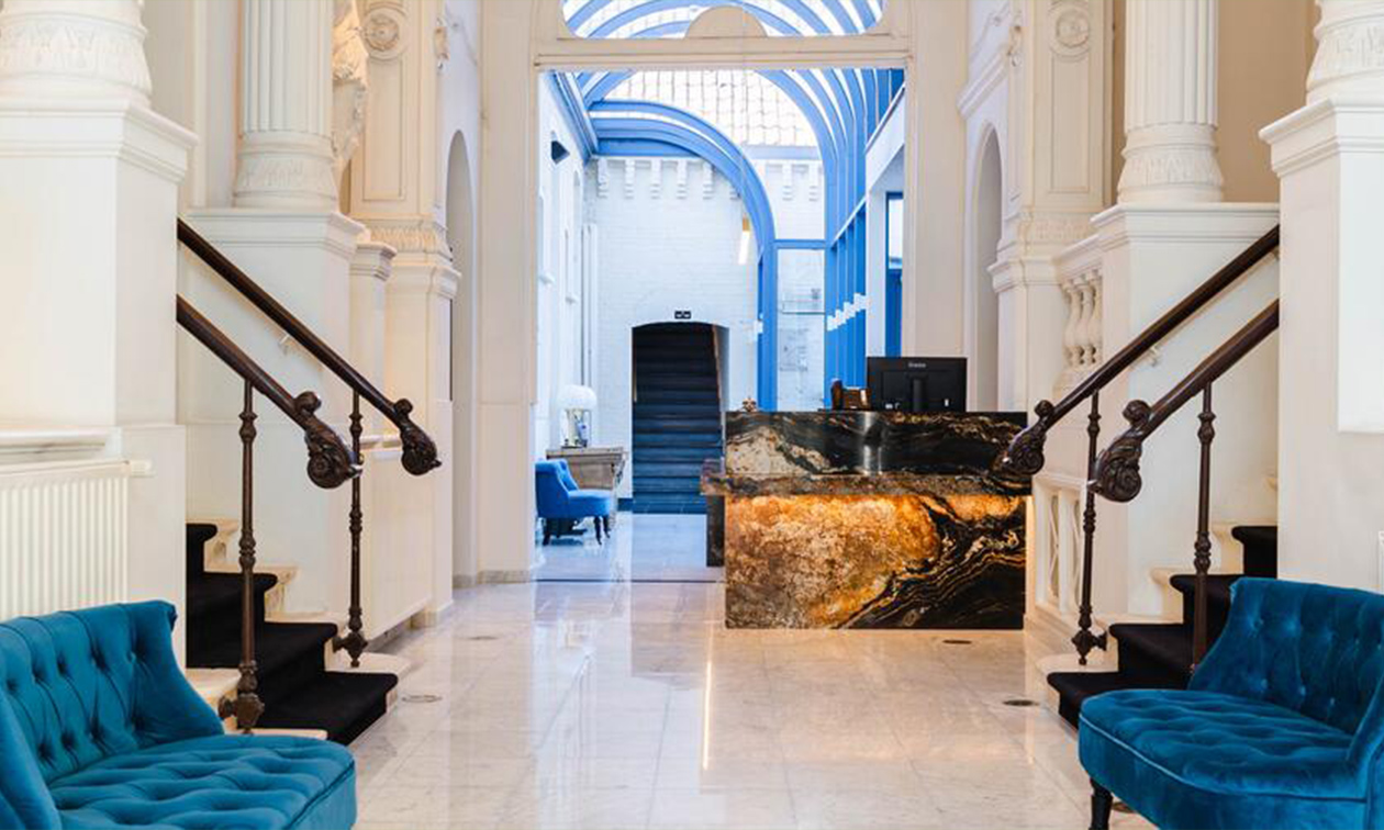 Golden Tree Hotel