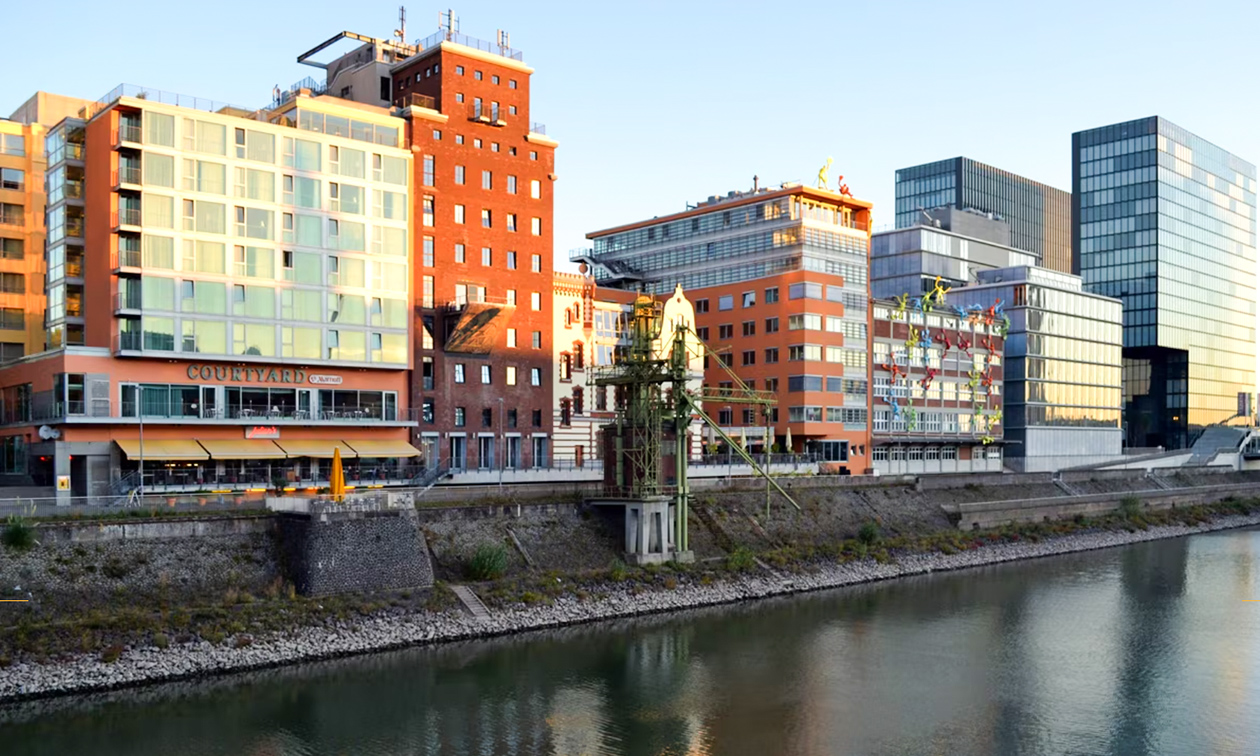 Courtyard by Marriott Düsseldorf Hafen
