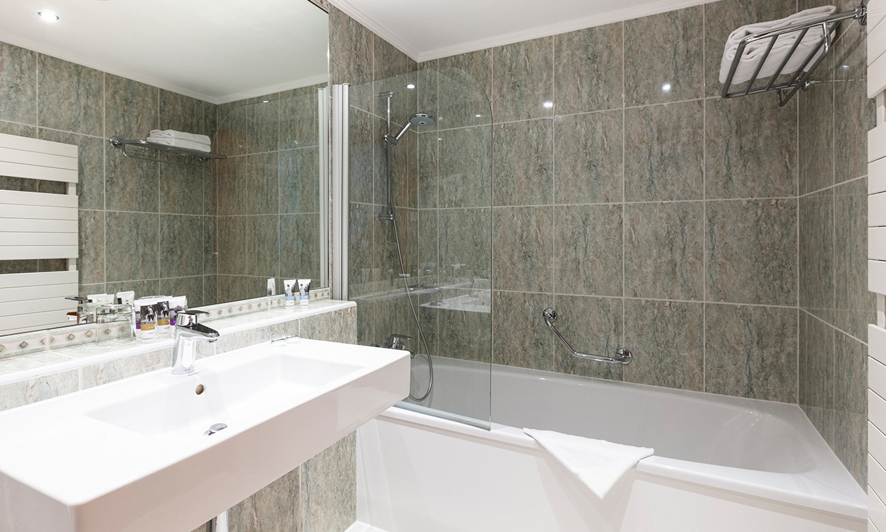 Hotel Mercure Luxembourg Kikuoka Golf & Spa