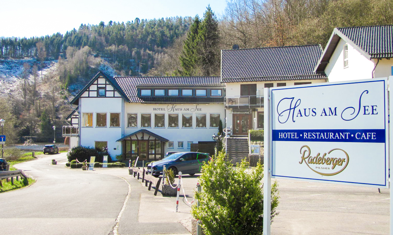 Hotel-Restaurant-Cafe Haus am See