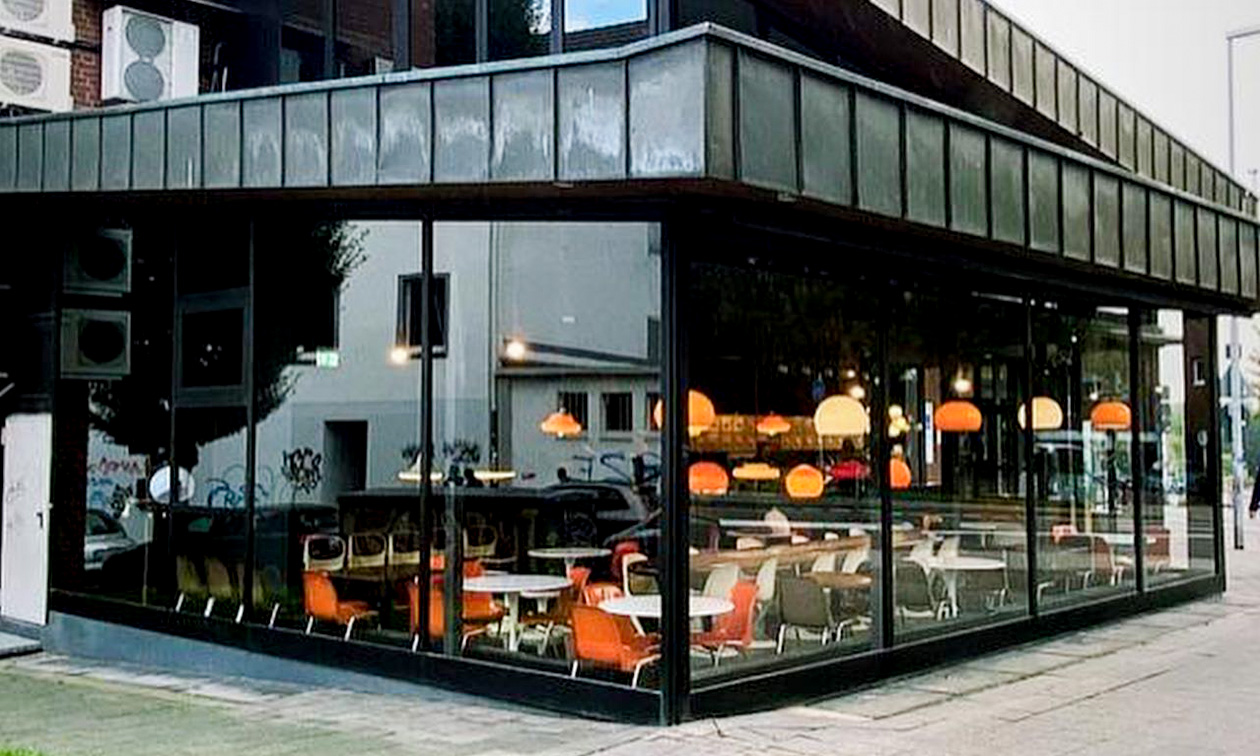 mamomi café weinbar studio