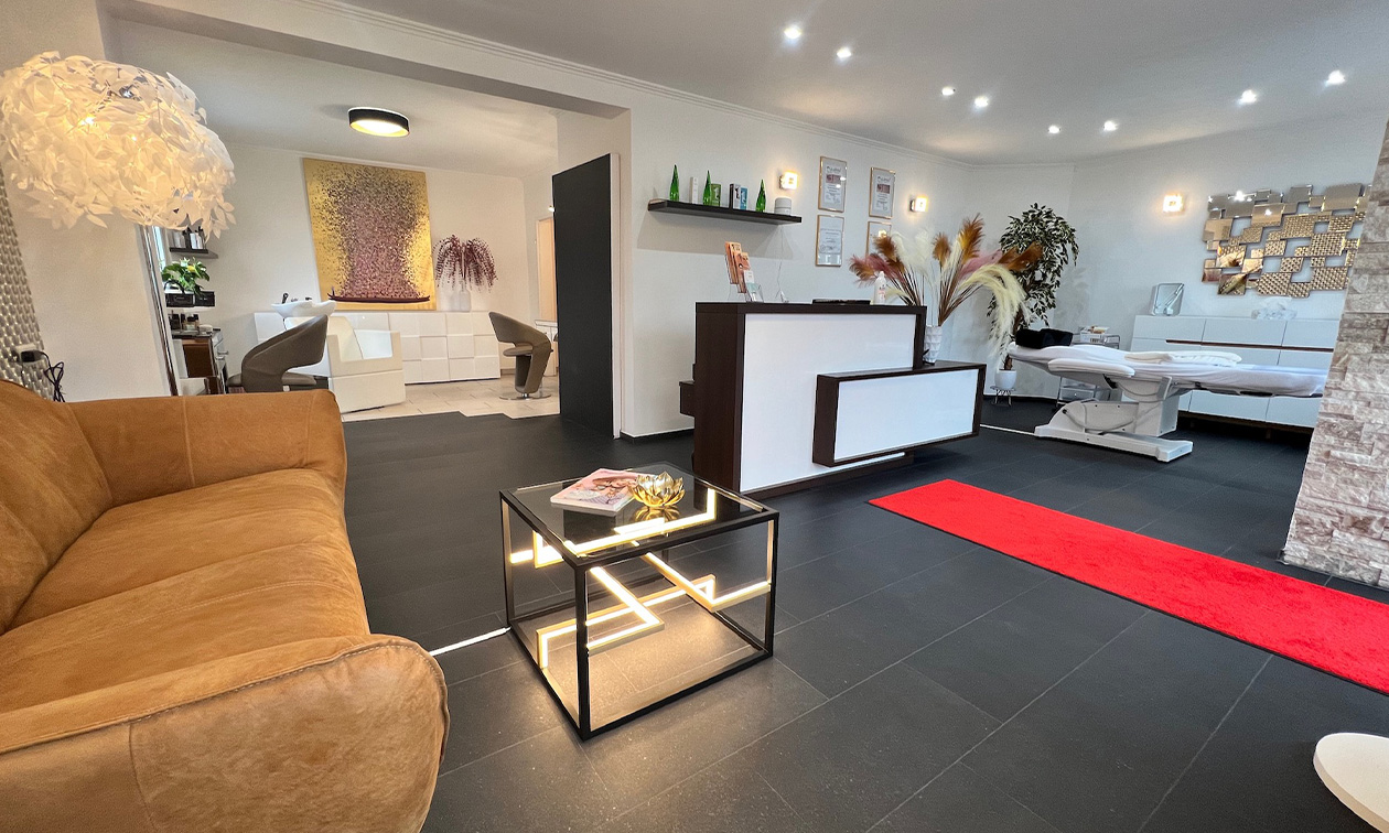 Privé Beauty Salon
