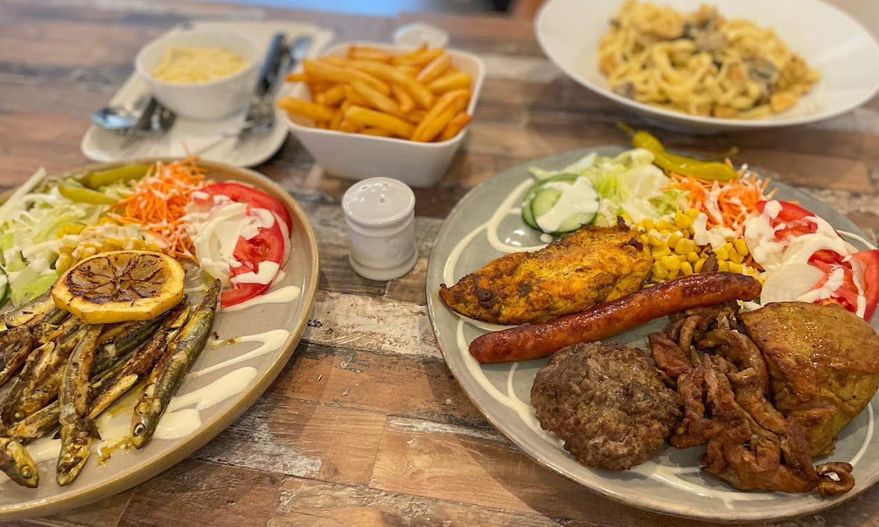 Restaurant Menara