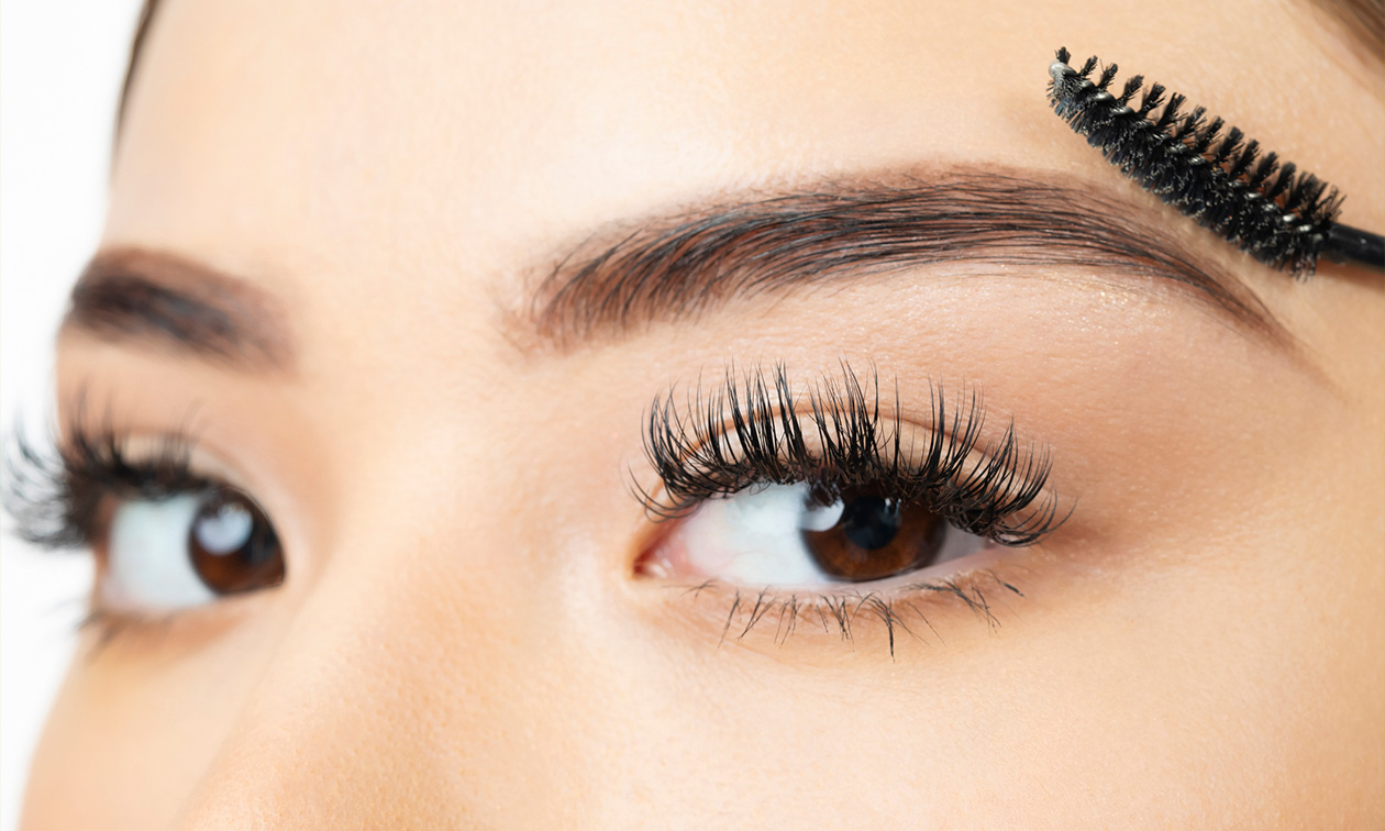 Sabrina Eyelashes and Beauty