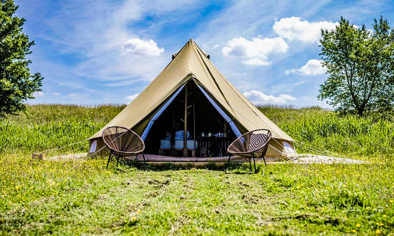 TinyParks Cast Away, Einzigartige Übernachtung(en) für 2 + Frühstück Spare  35% in Aachen mit Social Deal