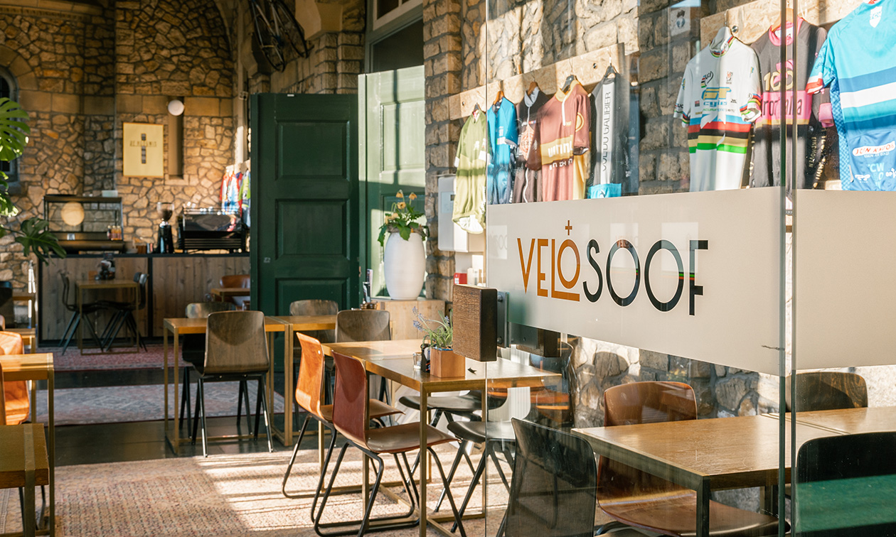 Velosoof Lunch - Bar - Diner