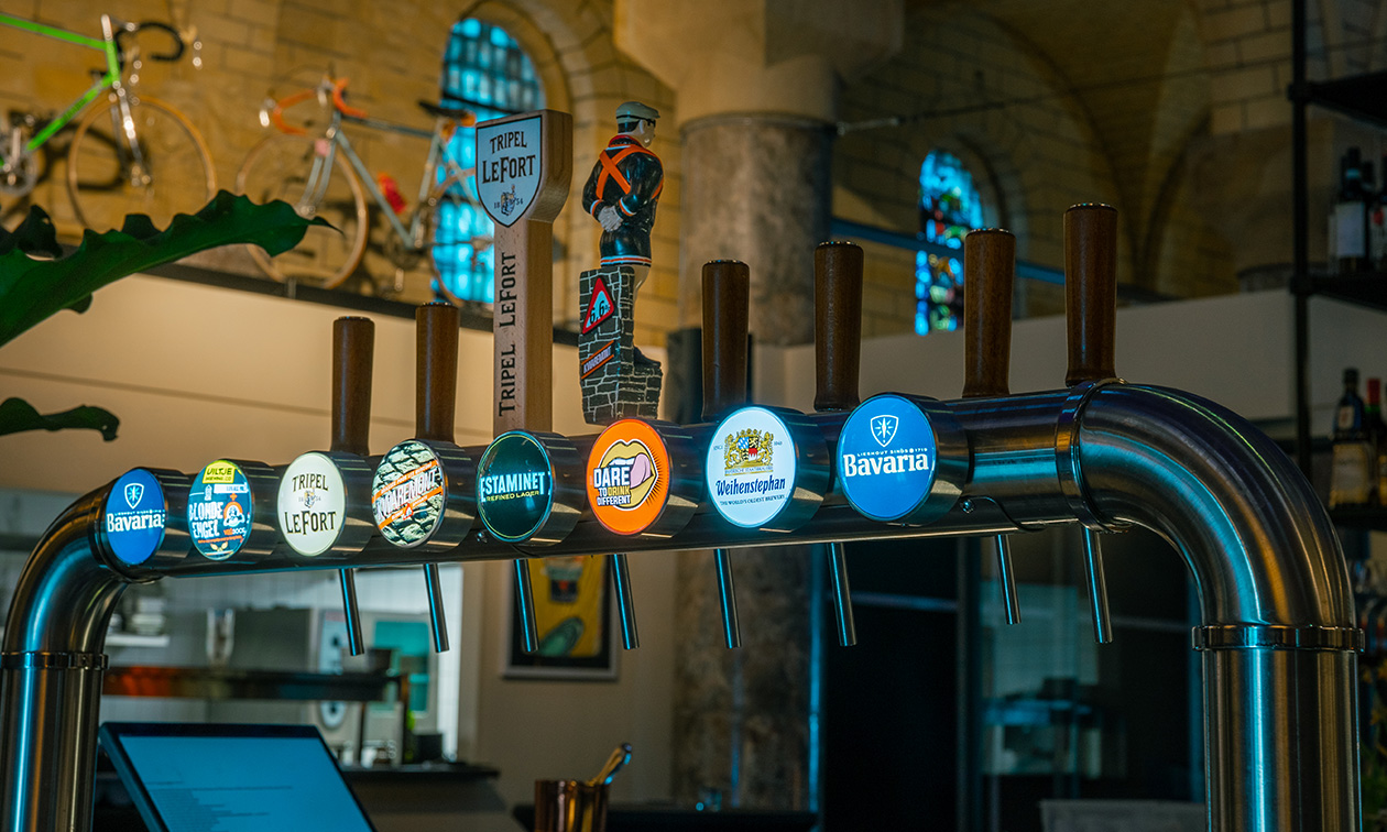 Velosoof Lunch - Bar - Diner