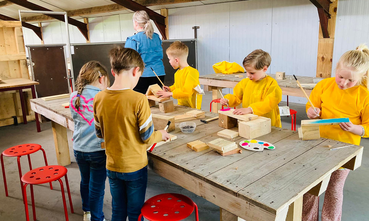 WALEUK Recreatie-, Speel- & Feestboerderij