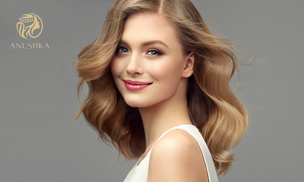 Kappersbehandeling of wenkbrauwbehandeling