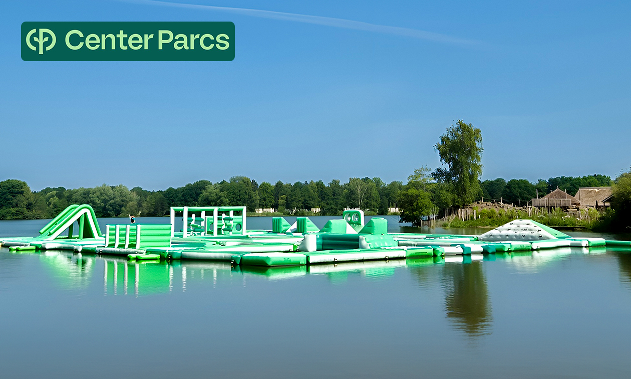 Entree Aquapark De Huttenheugte (1 uur) + zwemvest + evt. wetsuit