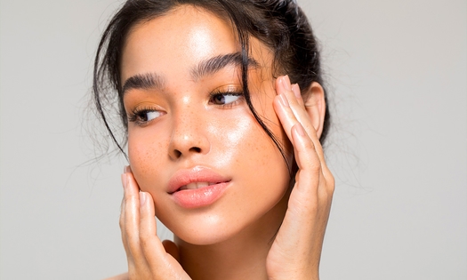 Laserhaarentfernung oder Kryolipolyse-Behandlung + opt. Lymph-Massage