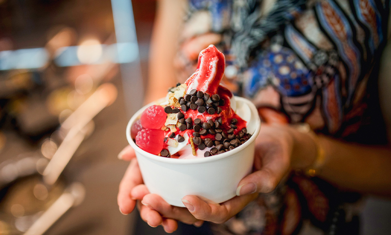 5er- oder 10er-Karte für Frozen Yoghurt + Soßen und Toppings in Düsseldorf