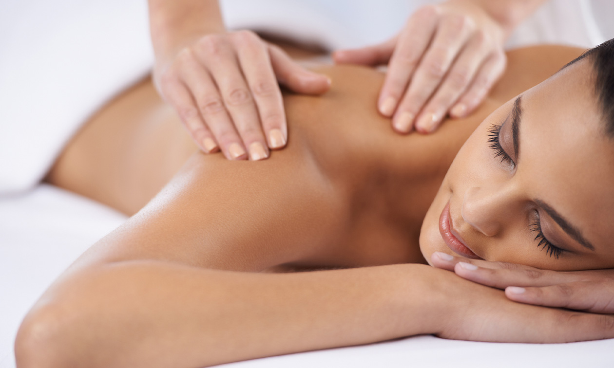 Massage naar keuze (30 of 45 min) Massage naar keuze (30 of 45 min)