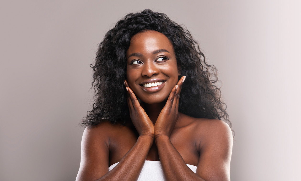 Gezichtsbehandeling naar keuze (60 of 75 min)