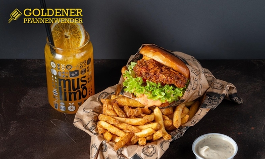 Burger-Menü inkl. Pommes + Dip + Softgetränk nach Wahl in Viersen-Dülken
