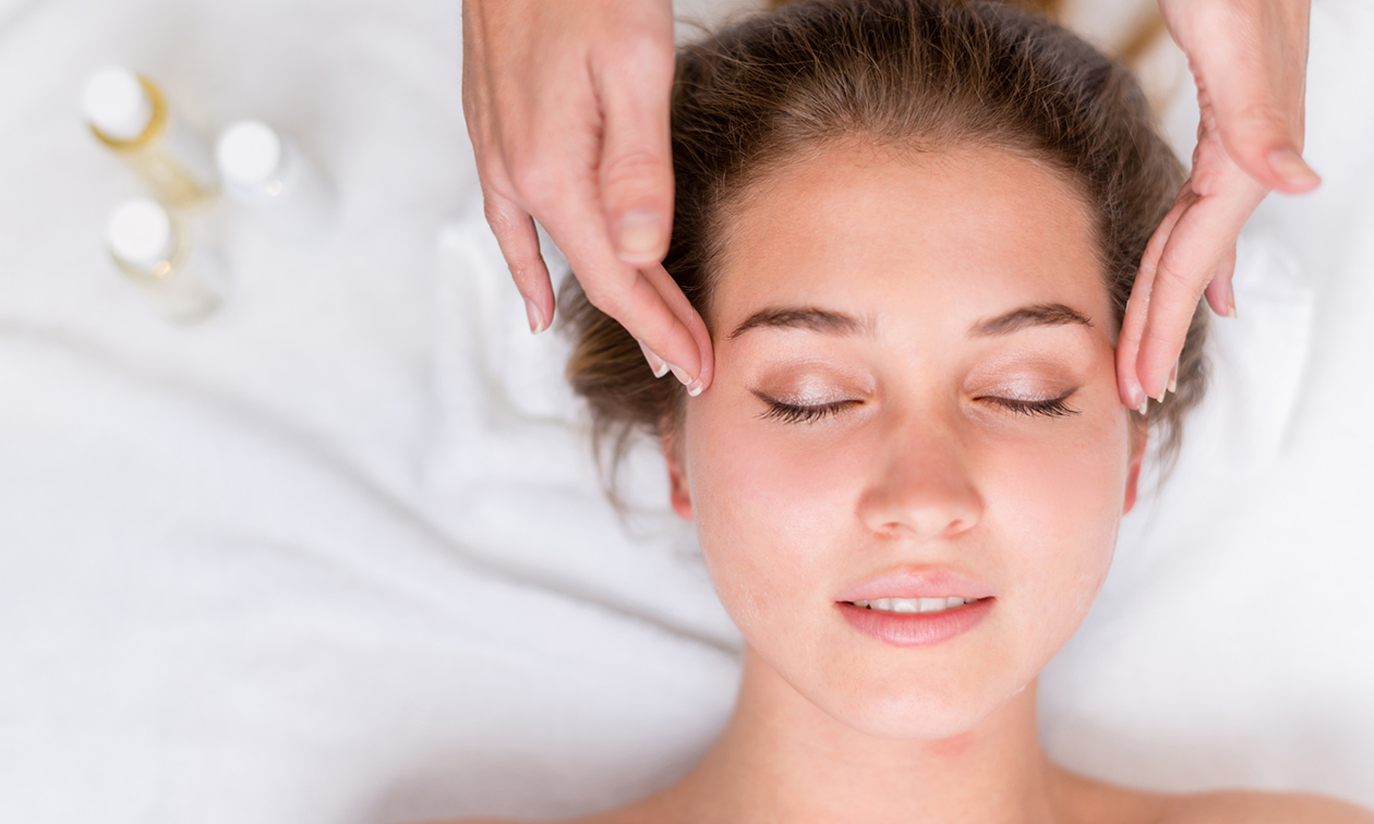 Head Spa (60 oder 90 Minuten) in Düsseldorf