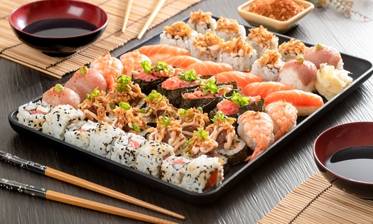 Sushibox nach Wahl zum Abholen (14, 16, 18, 25 oder 30 Stück)