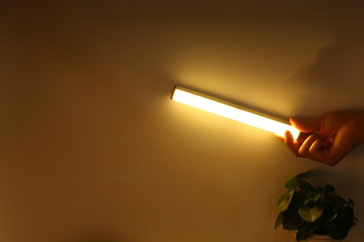 Genopladelig lysbar