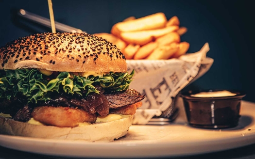 Steak burger på Proud Mary