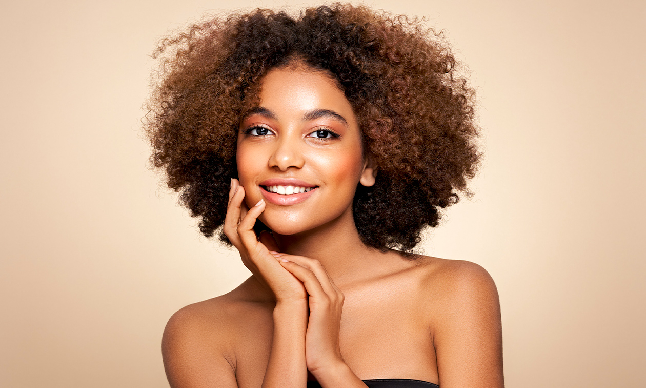 Gezichtsbehandeling naar keuze (60 of 70 min)