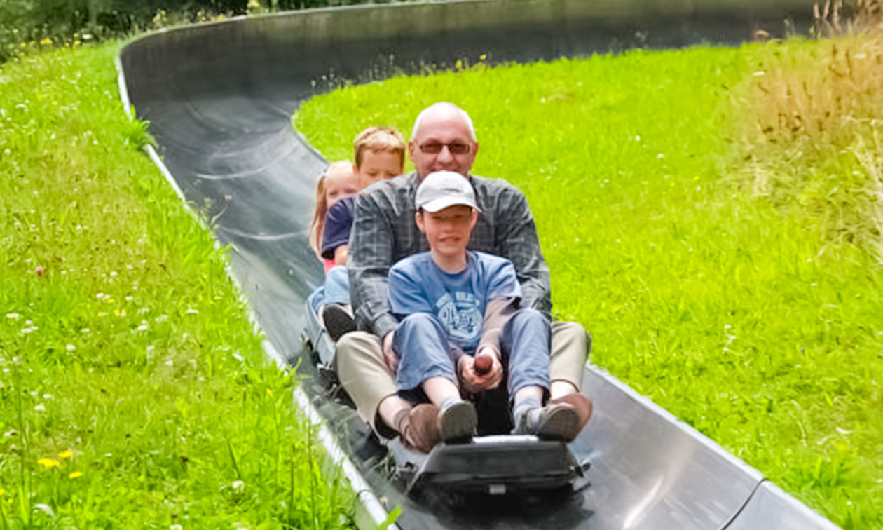 5- oder 10-Fahrtenkarte für die Sommerrodelbahn